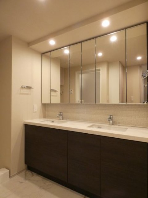 洗面設備　※別部屋参考写真