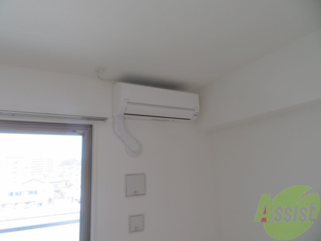 その他設備　エアコンがお部屋にあると春夏秋冬過ごせそうです。