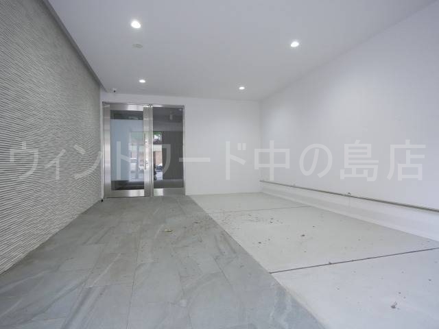 エントランス　詳細は、ウィンドワード中の島店までご相談下さい。