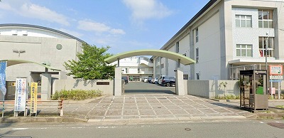 小学校　双葉小学校（小学校）まで560m