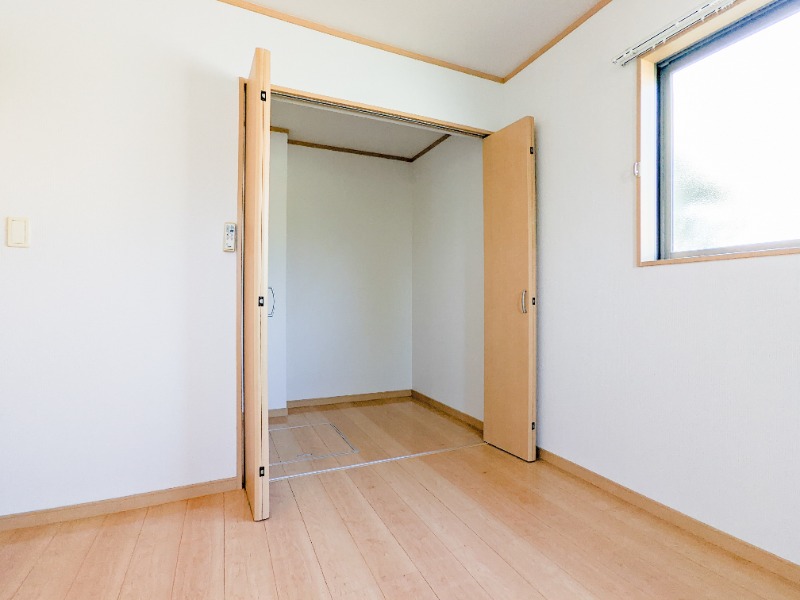 収納　図面と現状に相違がある場合には現状を優先