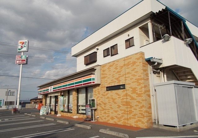 コンビニ　セブンイレブン市原青柳店（コンビニ）まで1300m