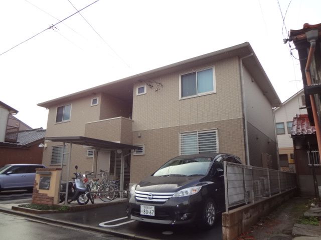 建物外観　おしゃれなコーポ