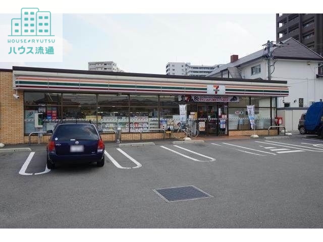 コンビニ　セブンイレブン鳥栖大正町店（コンビニ）まで1401m