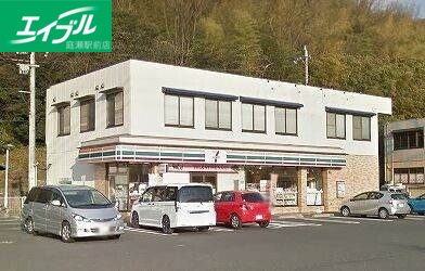 コンビニ　セブンイレブン 倉敷市役所東店（コンビニ）まで1022m