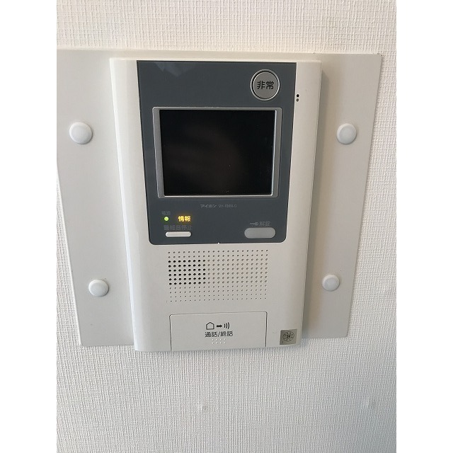 セキュリティ　モニター付きインターホン
