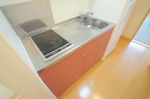 キッチン　備品や設備仕様は号室等により異なります現地をご確認下さい。
