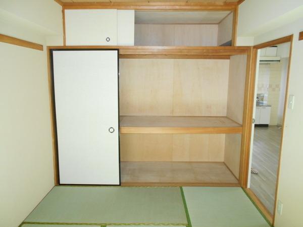 収納　※別室参考写真