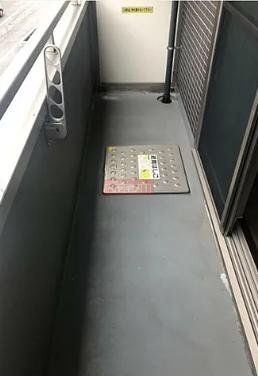 バルコニー　バルコニー