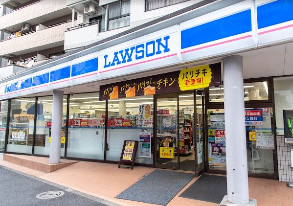コンビニ　ローソン南千住三丁目店（コンビニ）まで368m