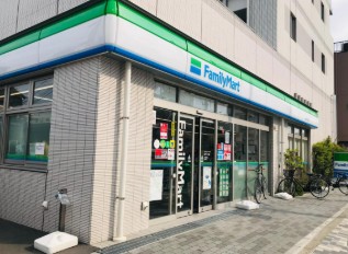 コンビニ　ファミリーマート北砂六丁目店（コンビニ）まで492m