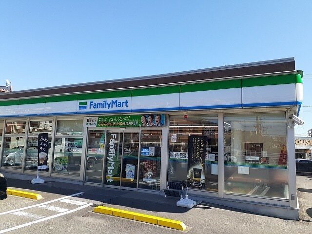 その他　ファミリーマート清武加納店（その他）まで400m