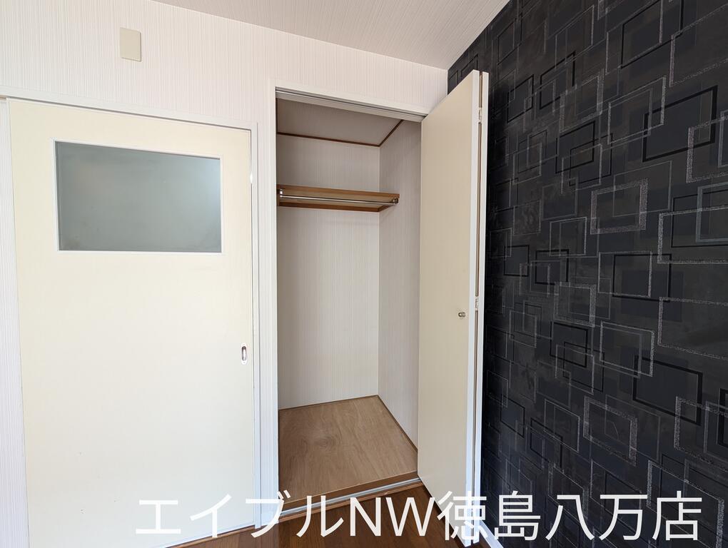 ＪＲ徳島線 蔵本駅 徒歩15分 3階建 築31年の内装写真