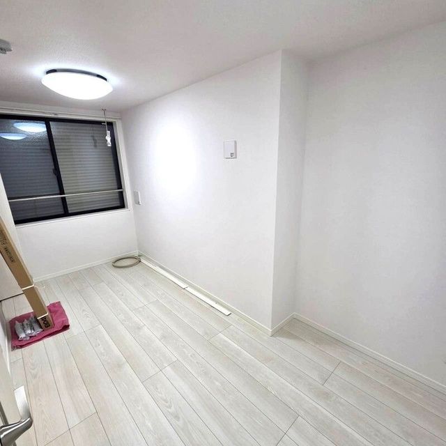 ルーチェ北小金の居間写真