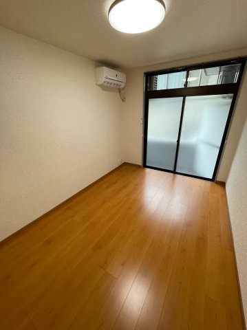 APILAの居間写真