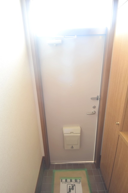 玄関　～行ってきます～
