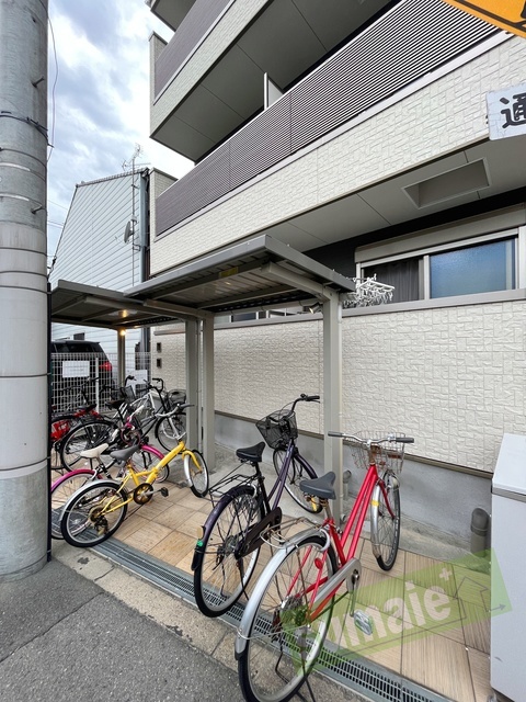 ＪＲ関西本線 東部市場前駅 徒歩8分 3階建 築11年の外観写真