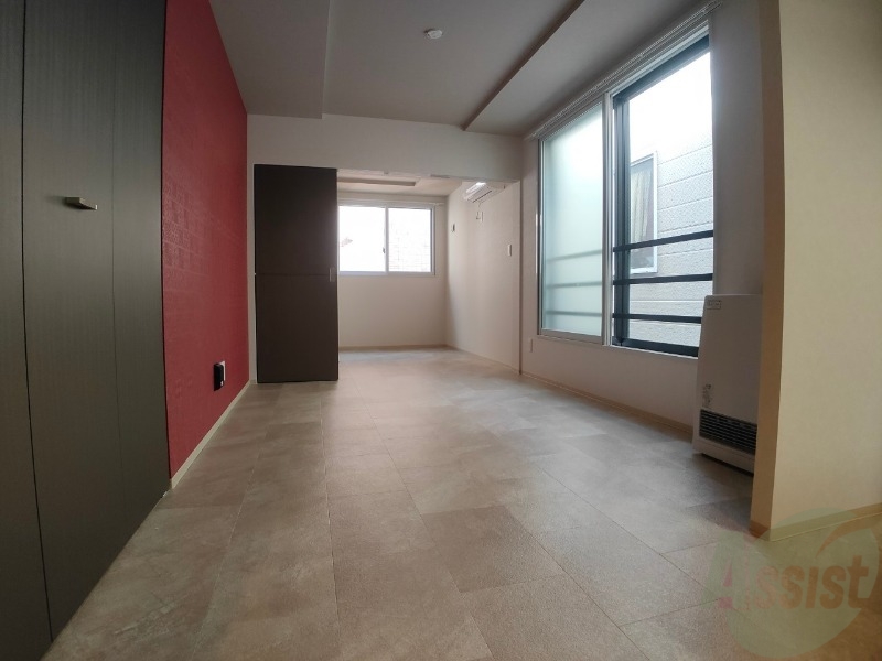 居室・リビング　広くてキレイなお部屋が広がっていて、充実した生活が送れそう。