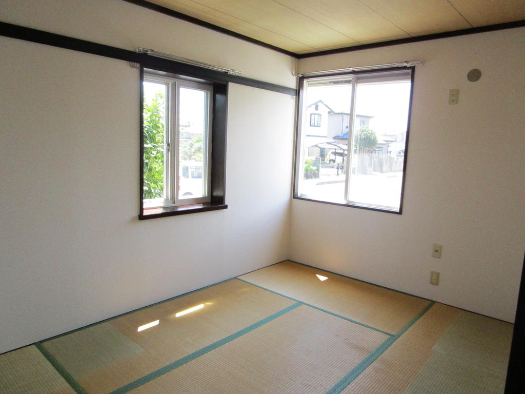 その他部屋・スペース　南側和室６帖