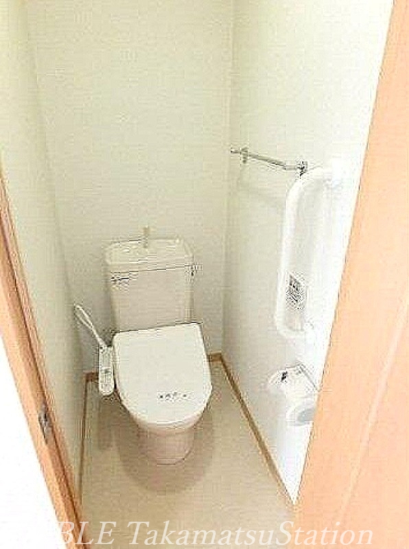 【高松市常磐町のマンションのトイレ】
