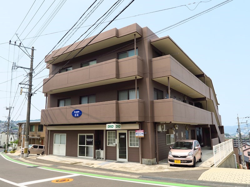 ヴューマンション松尾(弥生町)の建物外観