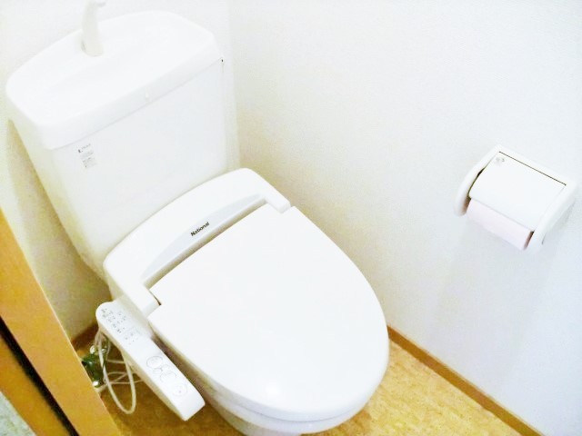 【ハイツリリーベルのトイレ】