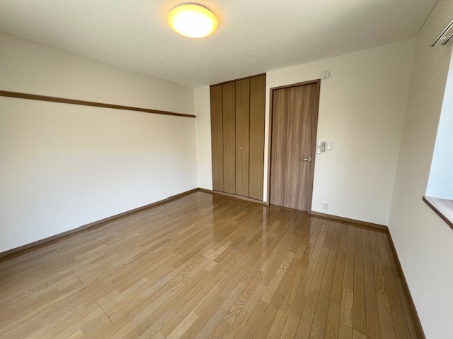 プリマヴェーラ用賀中町の居間写真