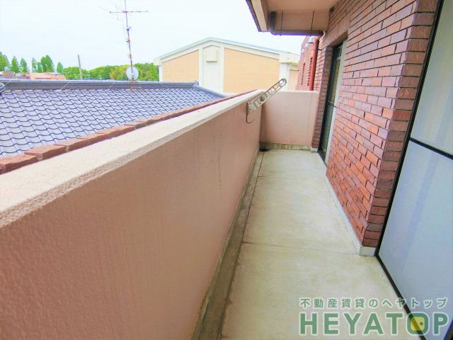 バルコニー　広々南向き２面バルコニー