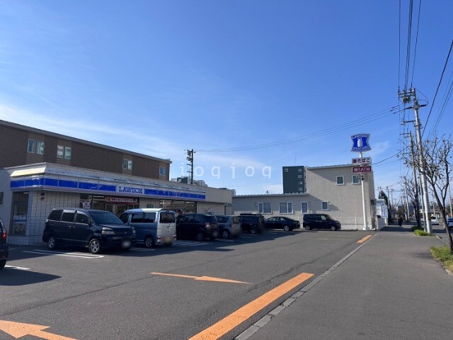 コンビニ　ローソン　帯広柏林台店（コンビニ）まで50m