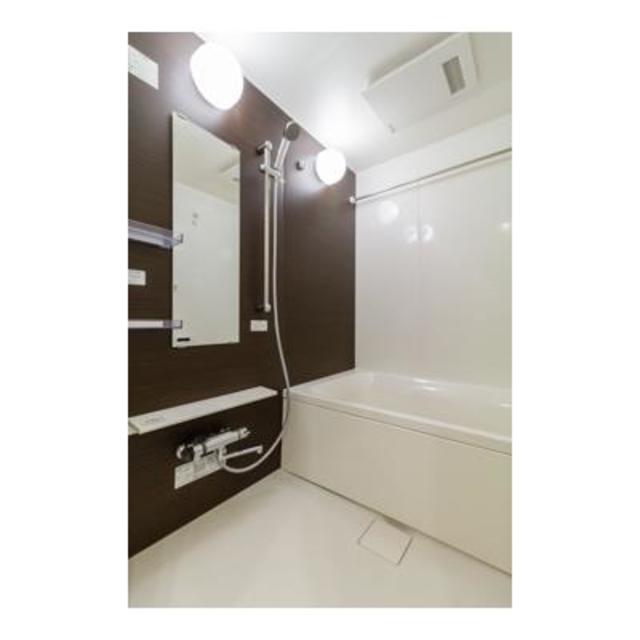 バス・シャワールーム　※写真は同タイプ住戸です。