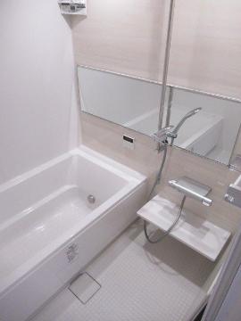 グラサ上穂積　バス・シャワールーム　バス