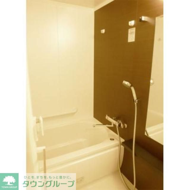 バス・シャワールーム　※写真は同タイプ住戸です。