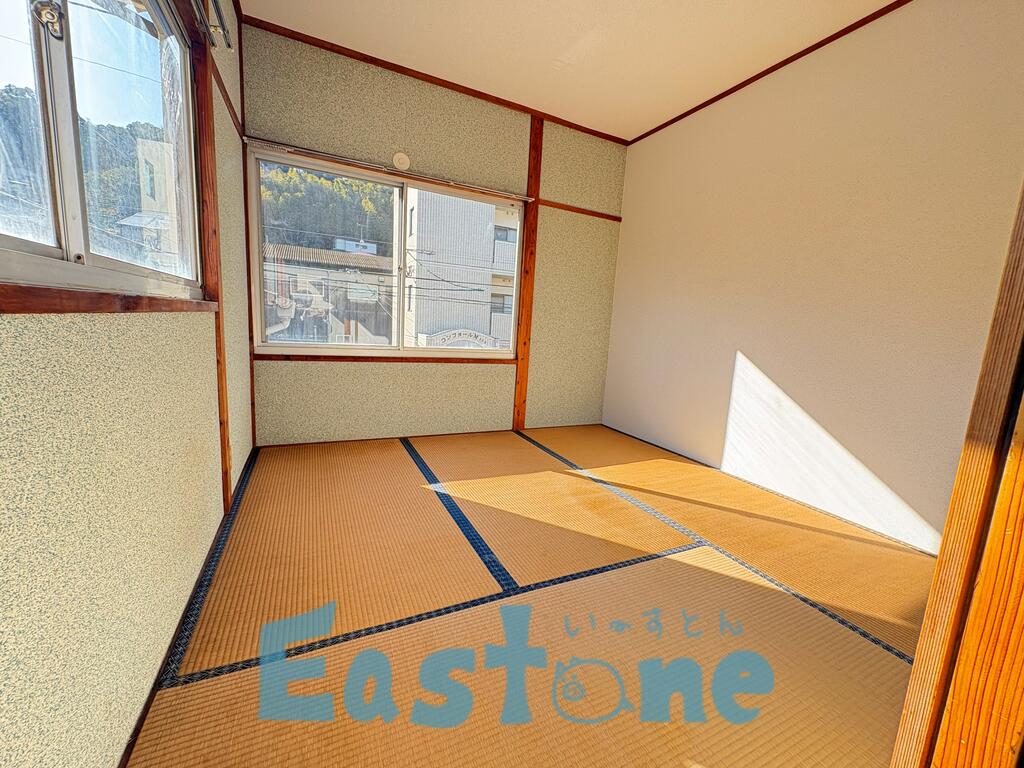 その他部屋・スペース　２階の4.5帖の畳のお部屋