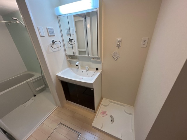 洗面設備　洗髪洗面化粧台