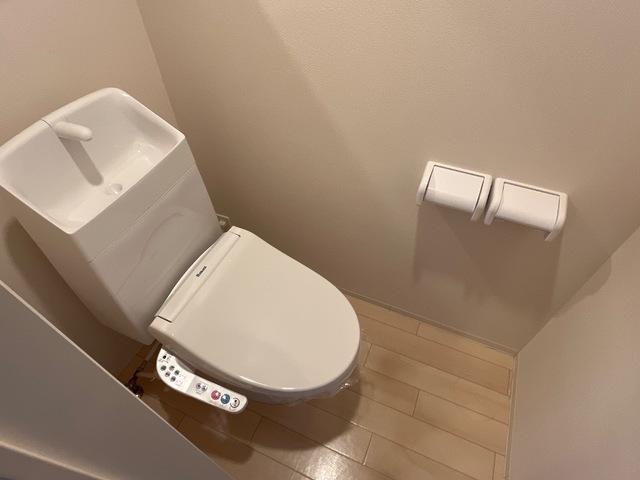 トイレ　シャワー付トイレ
