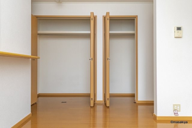 収納　クローゼット