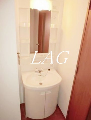 洗面設備　洗面台です。