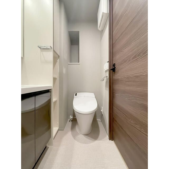 トイレ　トイレもきれいです