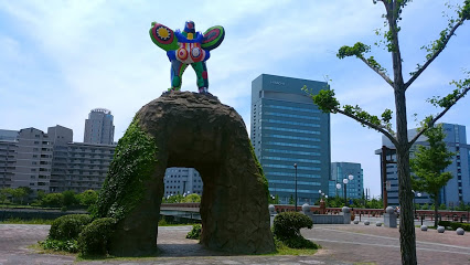 公園　地行中央公園（公園）まで776m