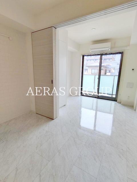 居室・リビング　別部屋同仕様タイプ