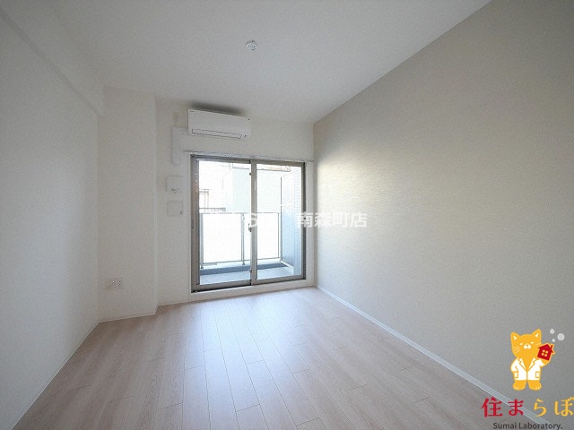 居室・リビング　「“合う暮らし”を、LINEで一緒に描こう。」