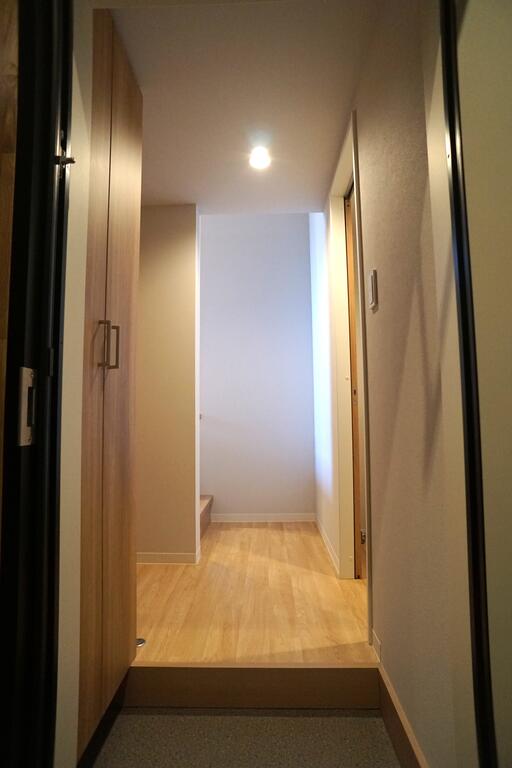 玄関　別部屋参考写真