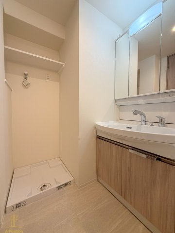 洗面設備　コンフォリア・リヴ桜川ソルテラス