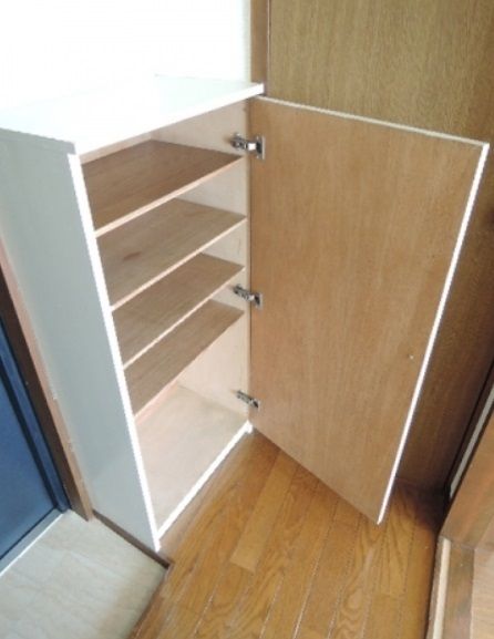 玄関　シューズBOX完備