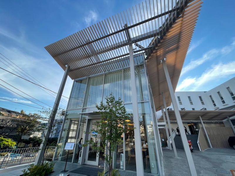 その他　スカイ プロデュース バイ トシヨロイヅカ（その他）まで609m