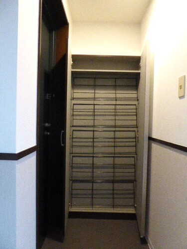 玄関　下駄箱　※前回募集時2021年3月撮影