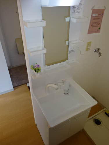 洗面設備　シャワー付洗面台♪