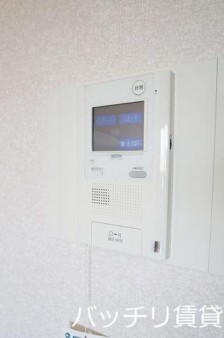 セキュリティ　画像は別号室の為、現状優先になります。