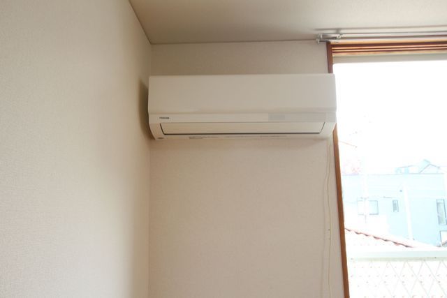 その他設備　エアコン備え付け