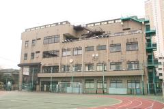 小学校　荒川区立ひぐらし小学校（小学校）まで182m